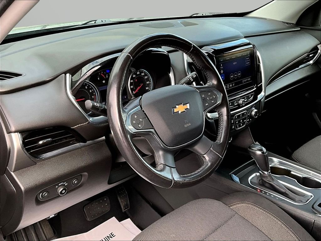 Used 2020 Gray Chevrolet LT image 21