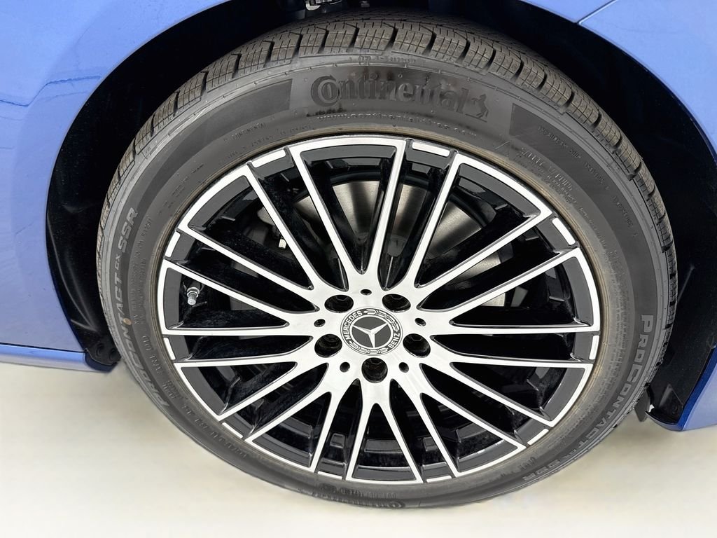 New 2026 Starling Blue Metallic Mercedes-Benz C 300 image 31