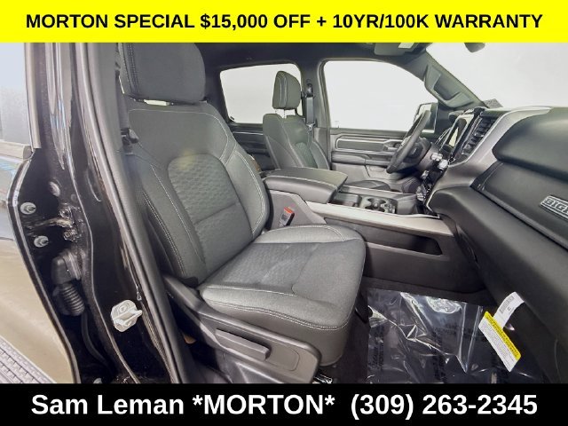 New 2026 Diamond Black Crystal Pearl-Coat Exterior Paint Ram Big Horn/Lone Star image 27