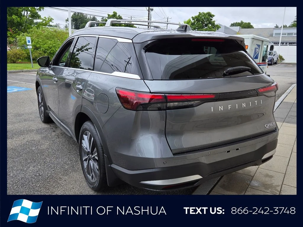New 2027 GRAPHITE SHADOW INFINITI Luxe AWD image 12