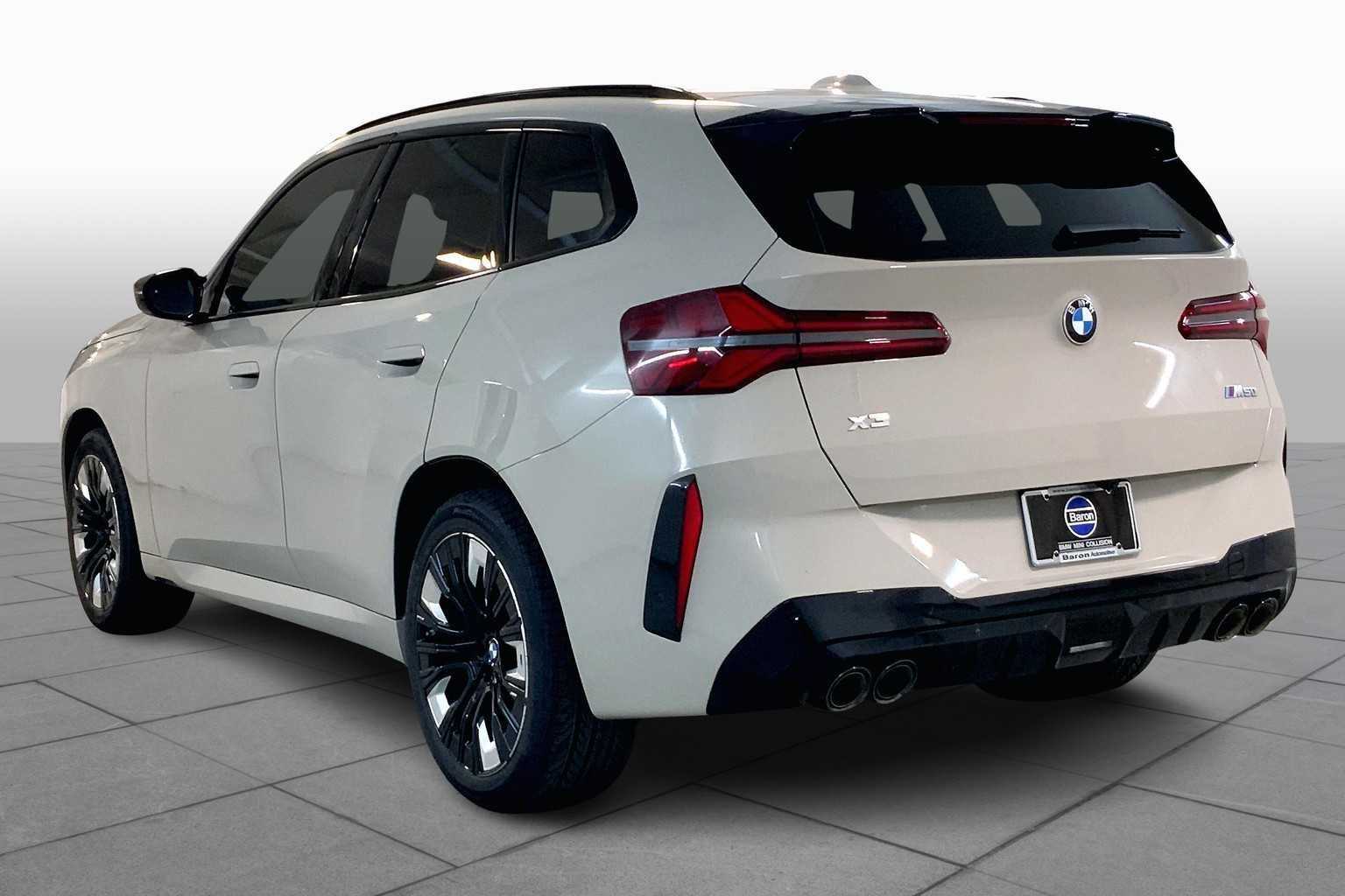 New 2026 Dune Grey Metallic BMW M50 xDrive image 12