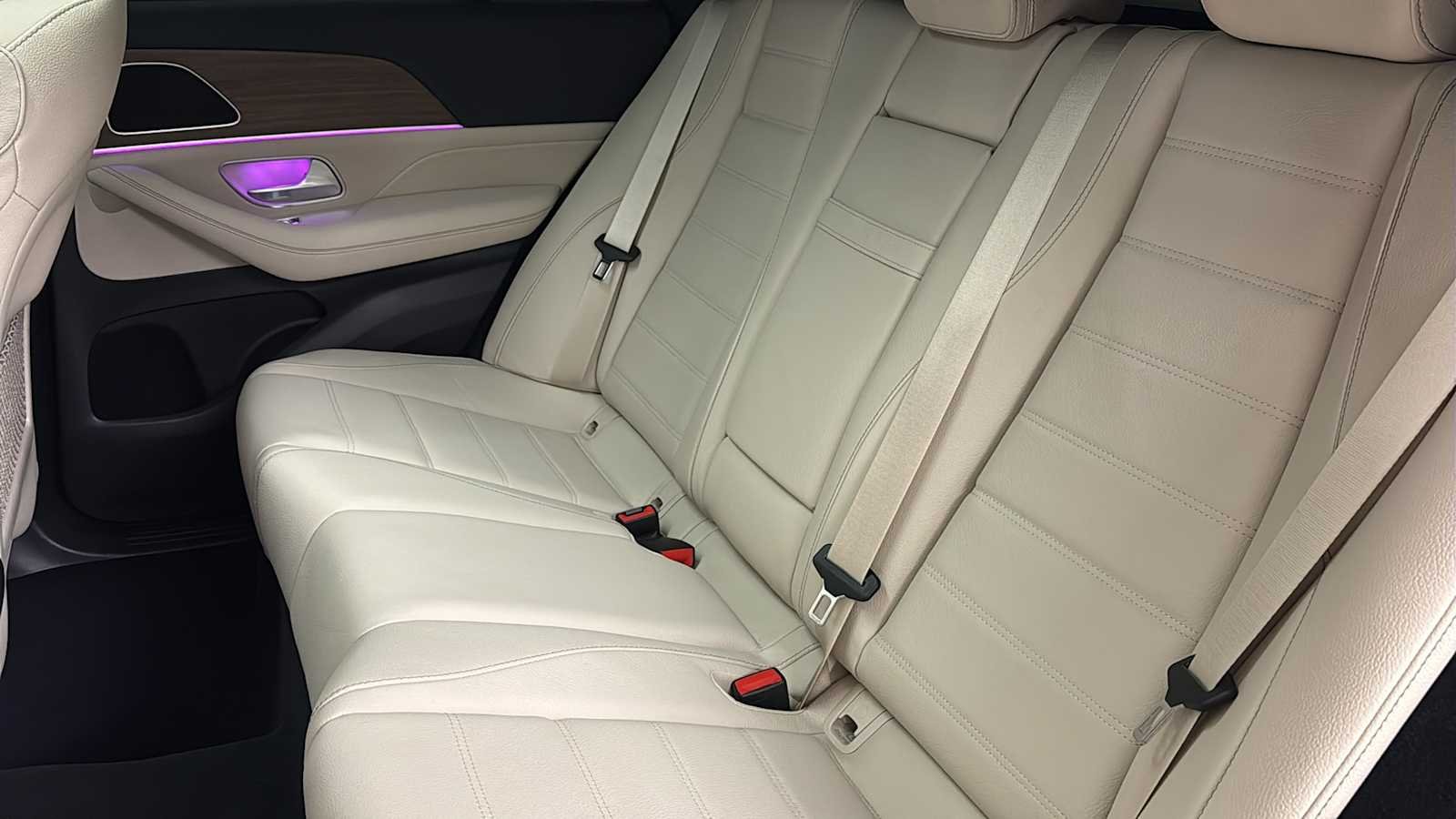 New 2026 Polar White Mercedes-Benz GLE 450 image 33