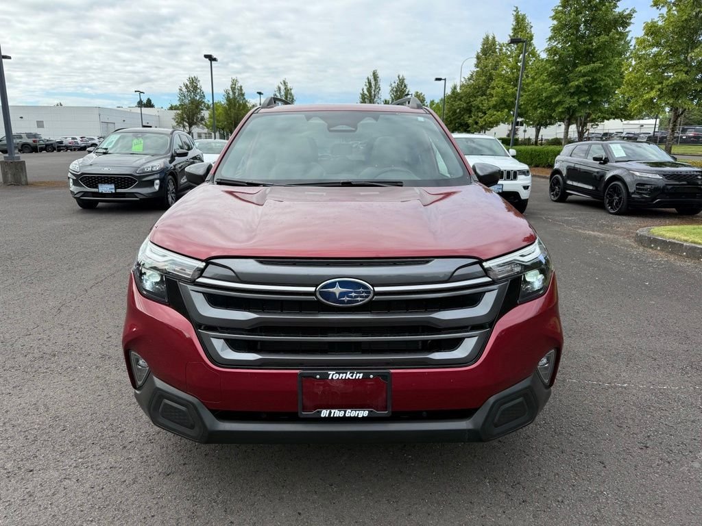Used 2025 Crimson Red Pearl Subaru Premium image 2
