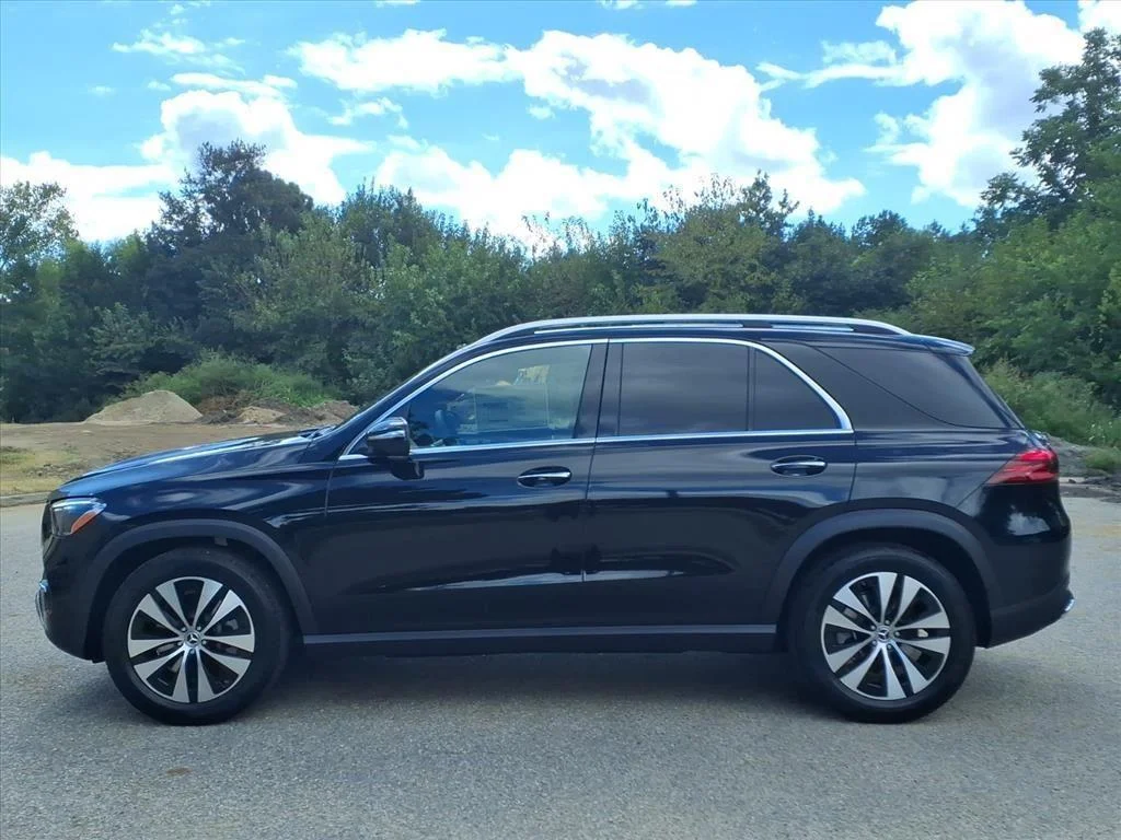 2025 Mercedes-Benz GLE GLE450 - Photo 8
