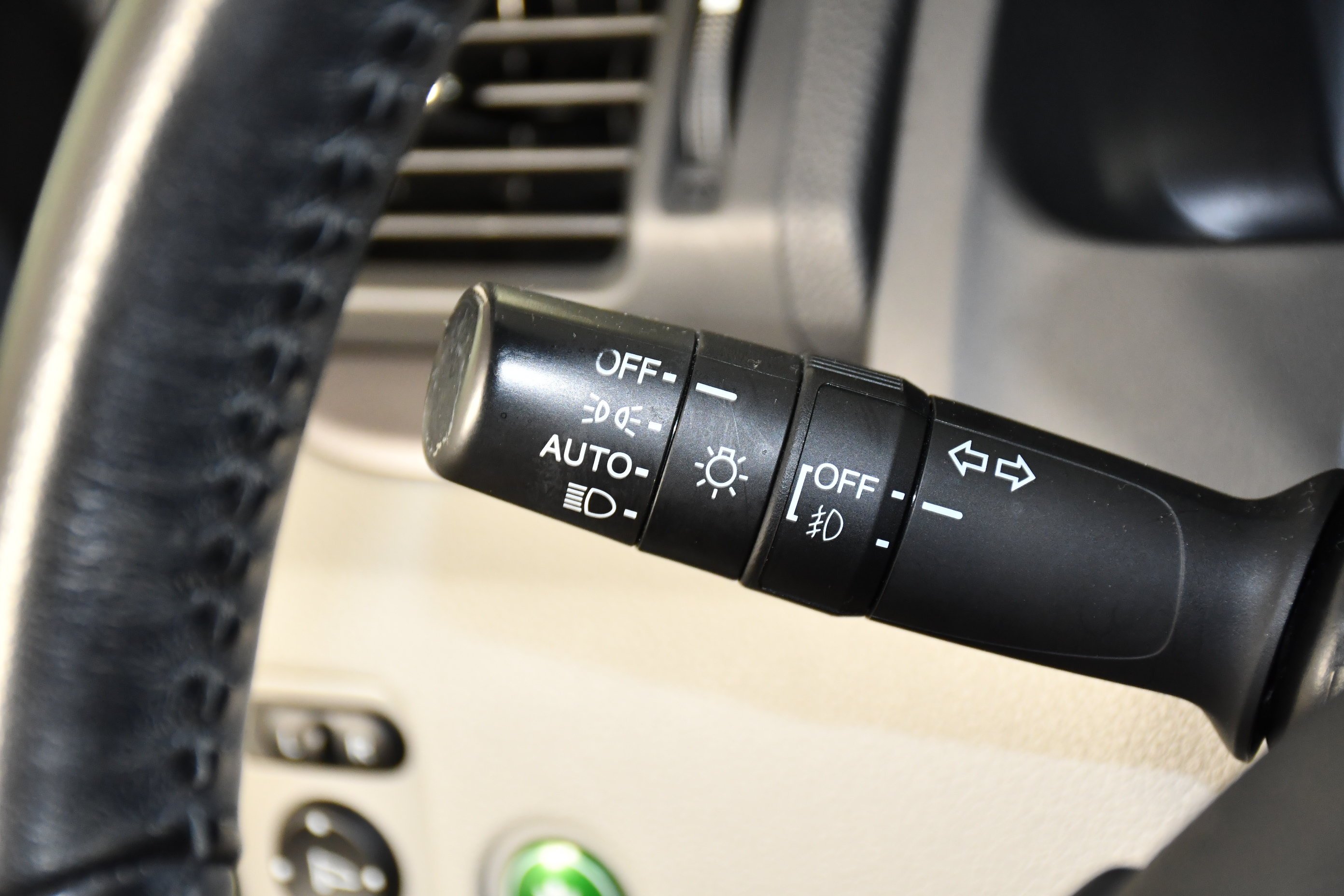 Used 2020 Lunar Silver Metallic Honda EX-L image 22