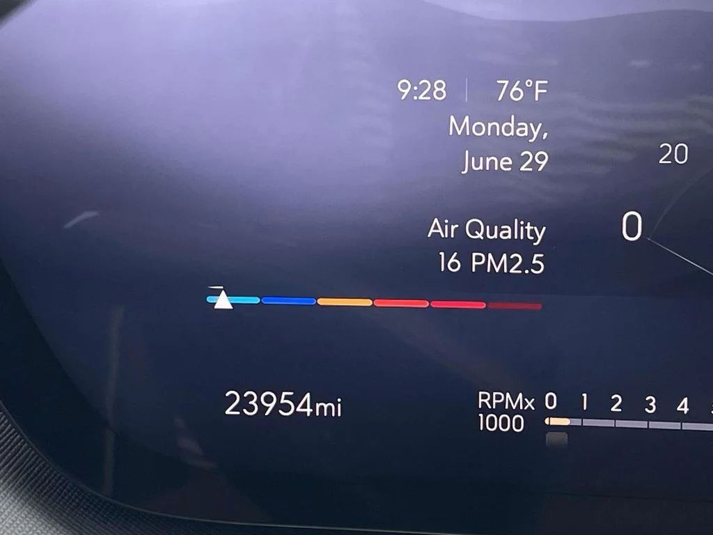 2025 Buick Enclave Preferred - Photo 16