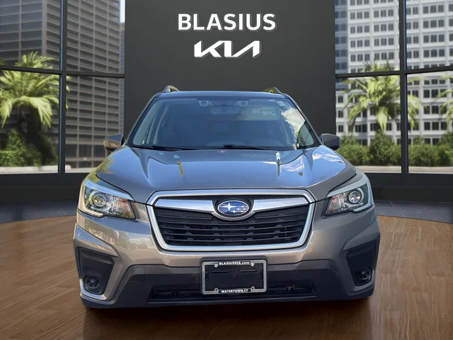 Used 2020 Brown Subaru Premium image 8