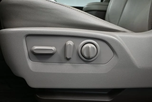 Used 2020 Gray Chevrolet LTZ image 25