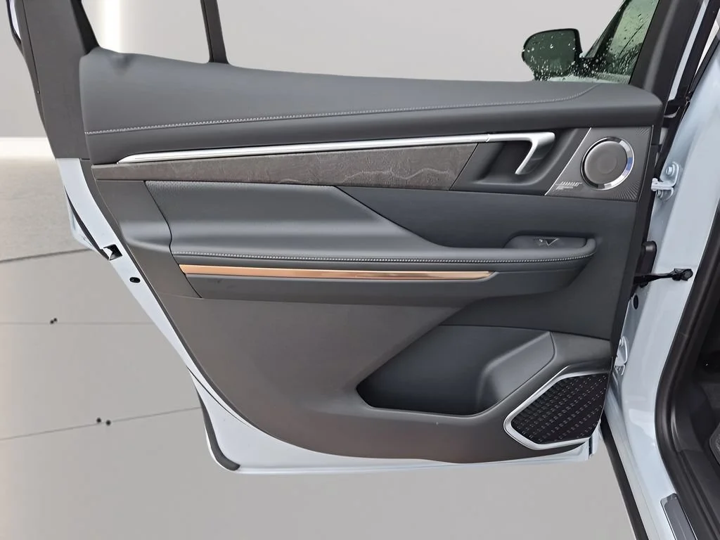 2026 Buick Enclave Avenir - Photo 36