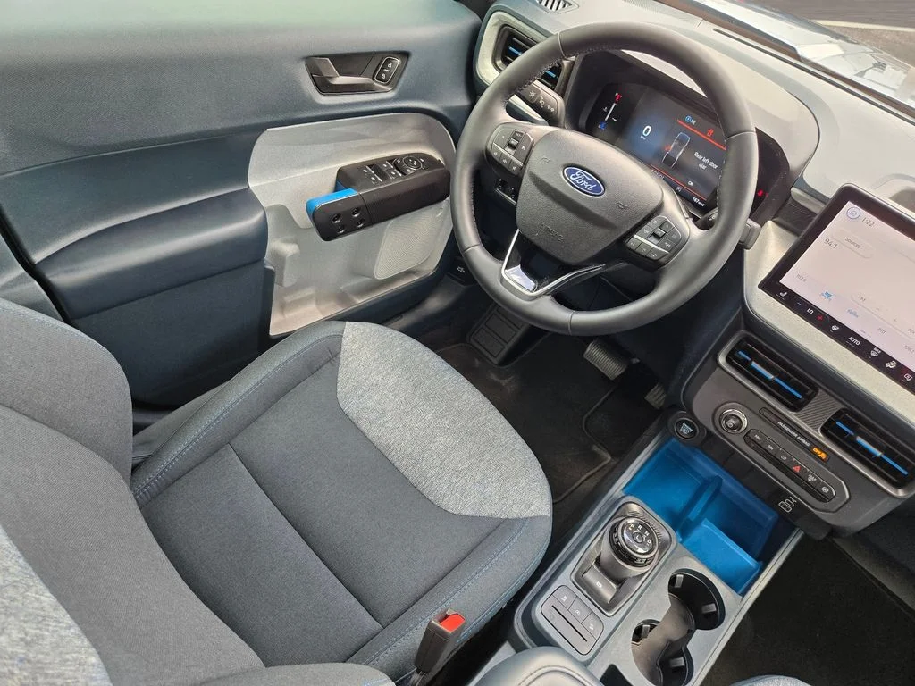 Used 2025 Gray Ford XLT image 19
