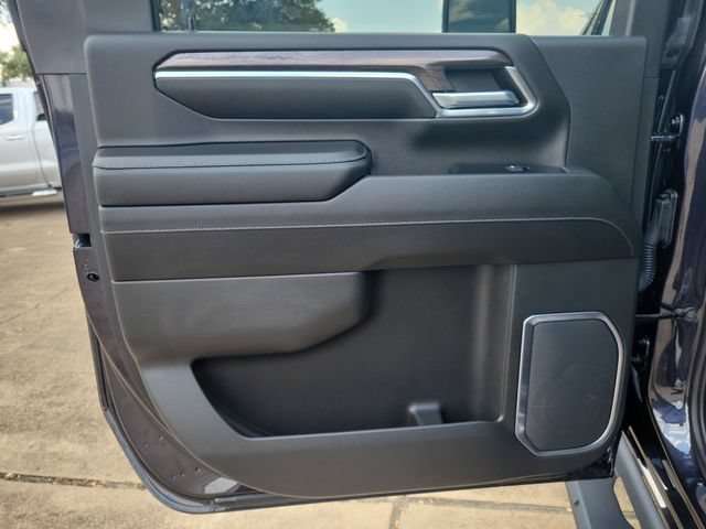 2024 Chevrolet Silverado 2500HD LTZ - Photo 13