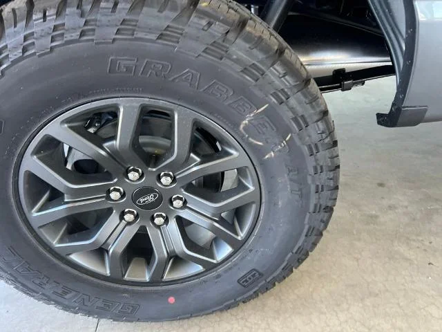 New 2025 Carbonized Gray Metallic Ford Tremor® image 60