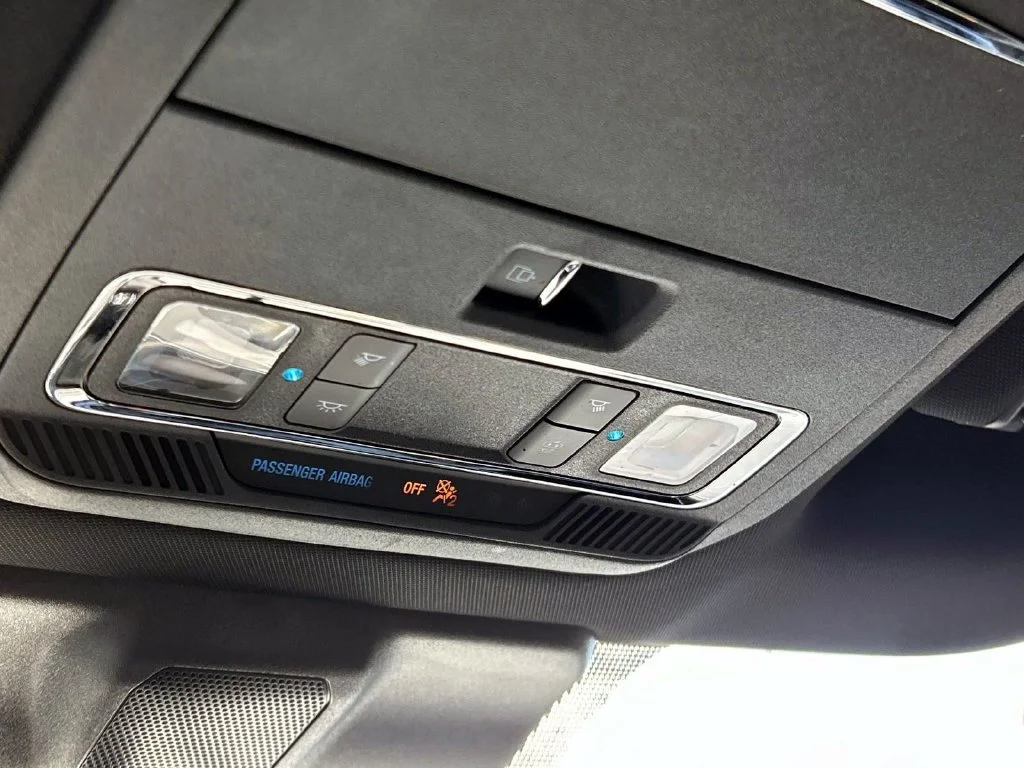 Used 2022 Blue Metallic Ford Tremor image 40