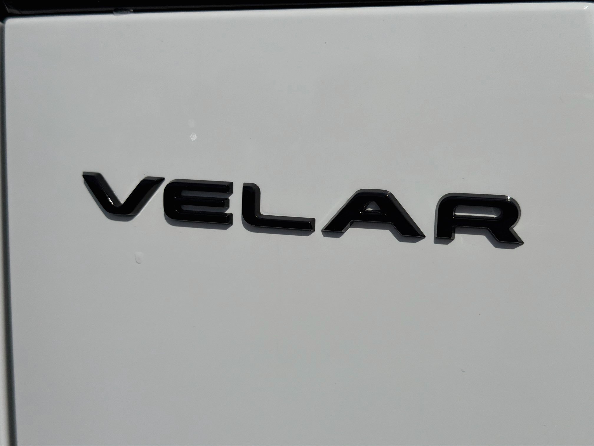 New 2026 Fuji White LAND ROVER  image 11