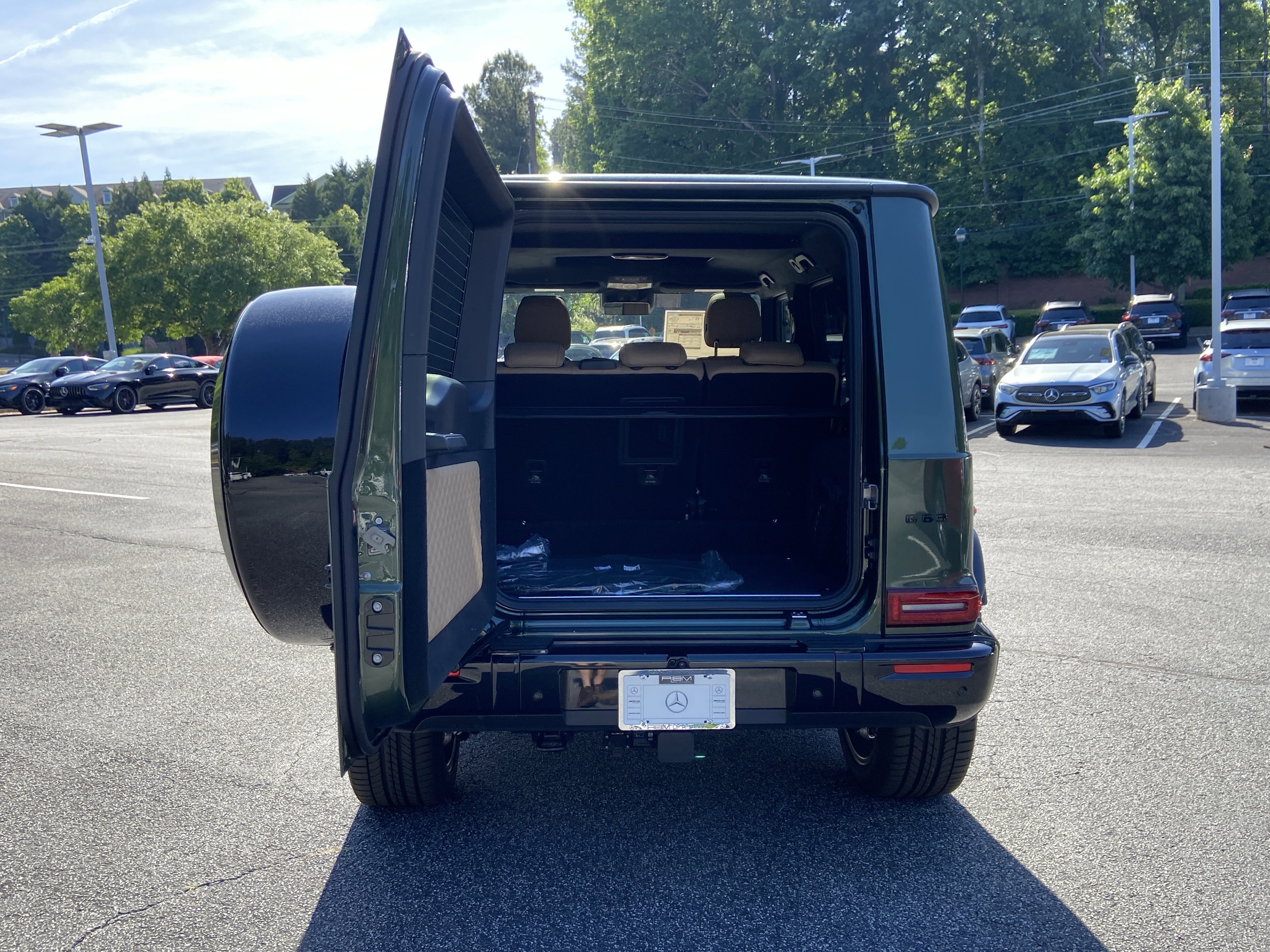 New 2026 Oak Green Metallic Mercedes-Benz AMG® G 63 SUV image 9