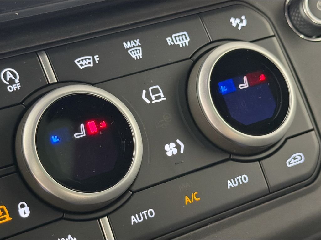 New 2026 Borasco Grey Land Rover X-Dynamic SE image 21