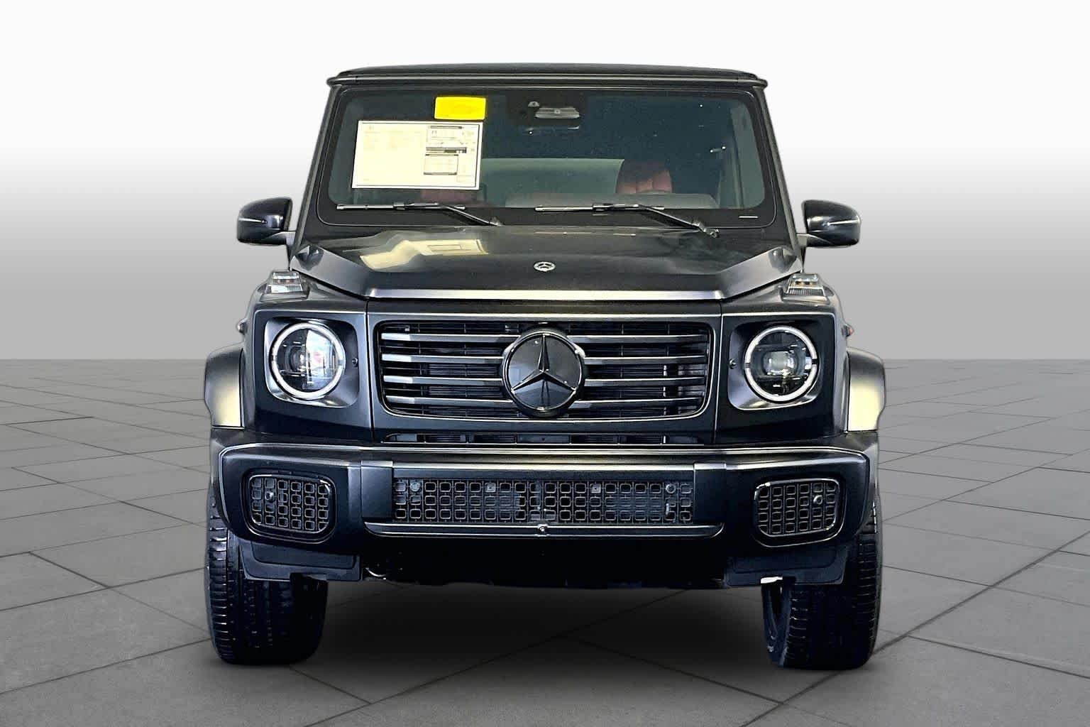 New 2027 MANUFAKTUR Night Black Magno Mercedes-Benz G 580e image 2
