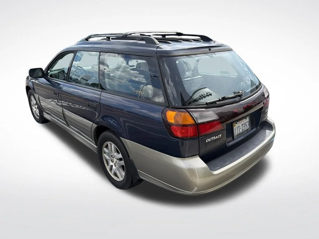 Used 2004 Blue Subaru 2.5 image 3