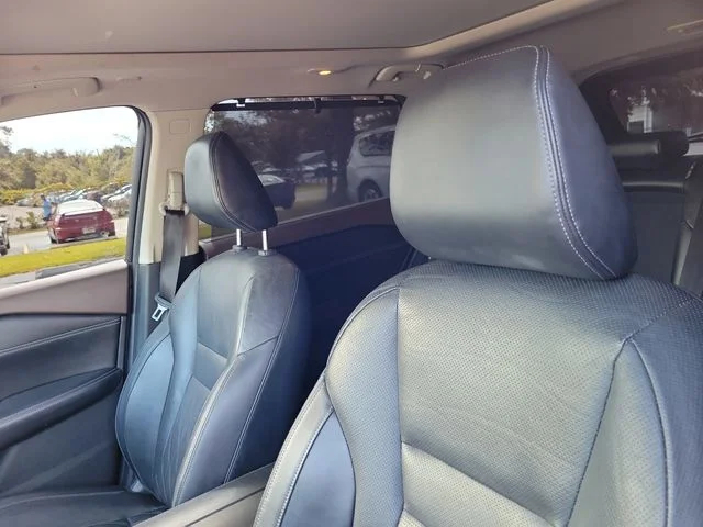 Used 2022 Orange Nissan Platinum image 20