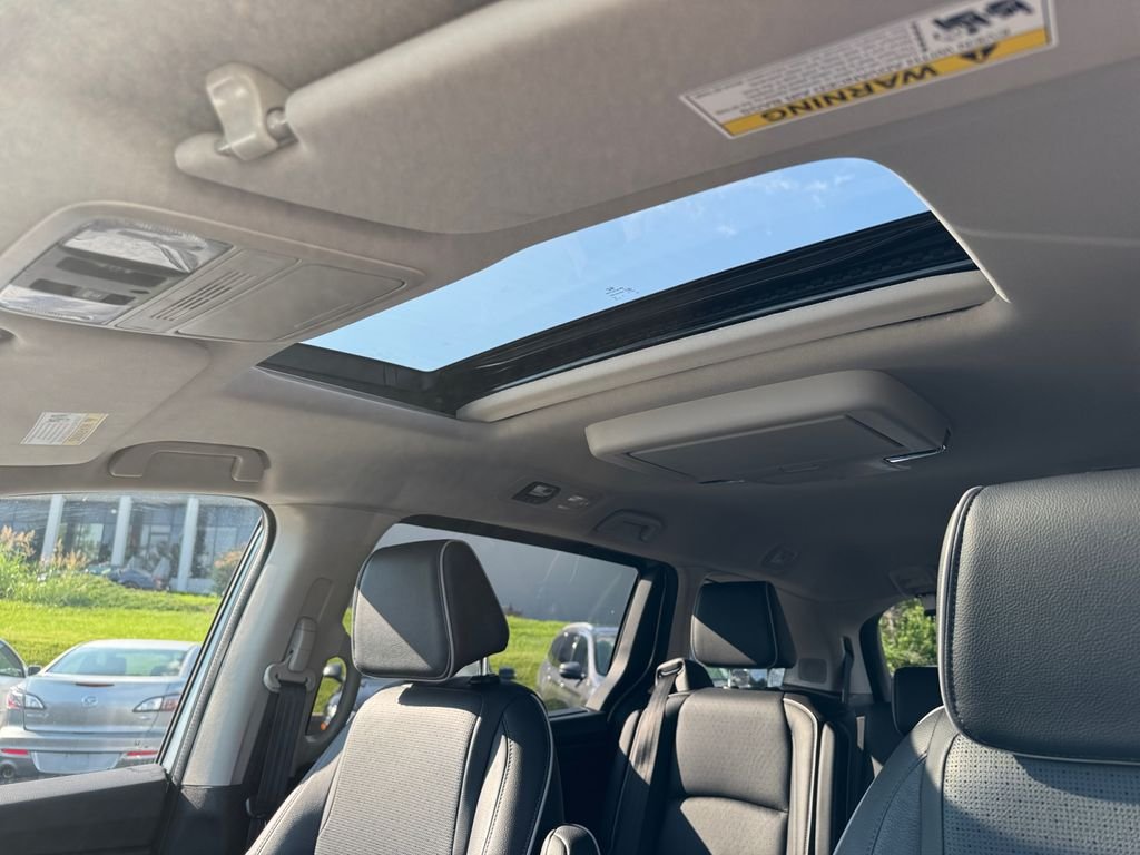 2025 Honda Odyssey Elite - Photo 13