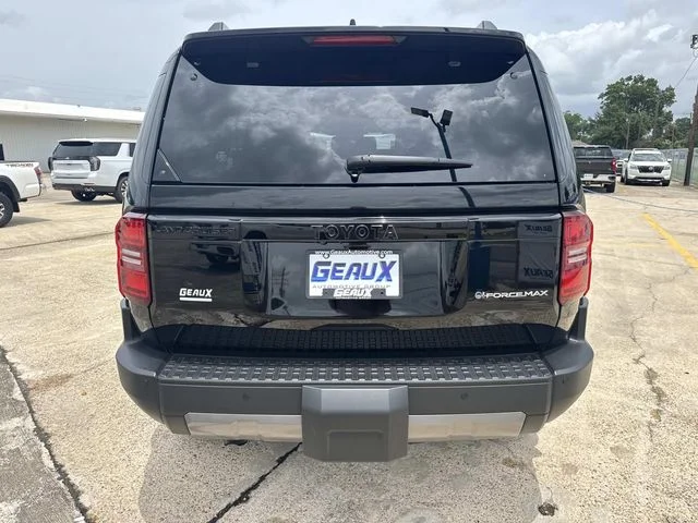 Used 2025 Black Toyota Base image 14