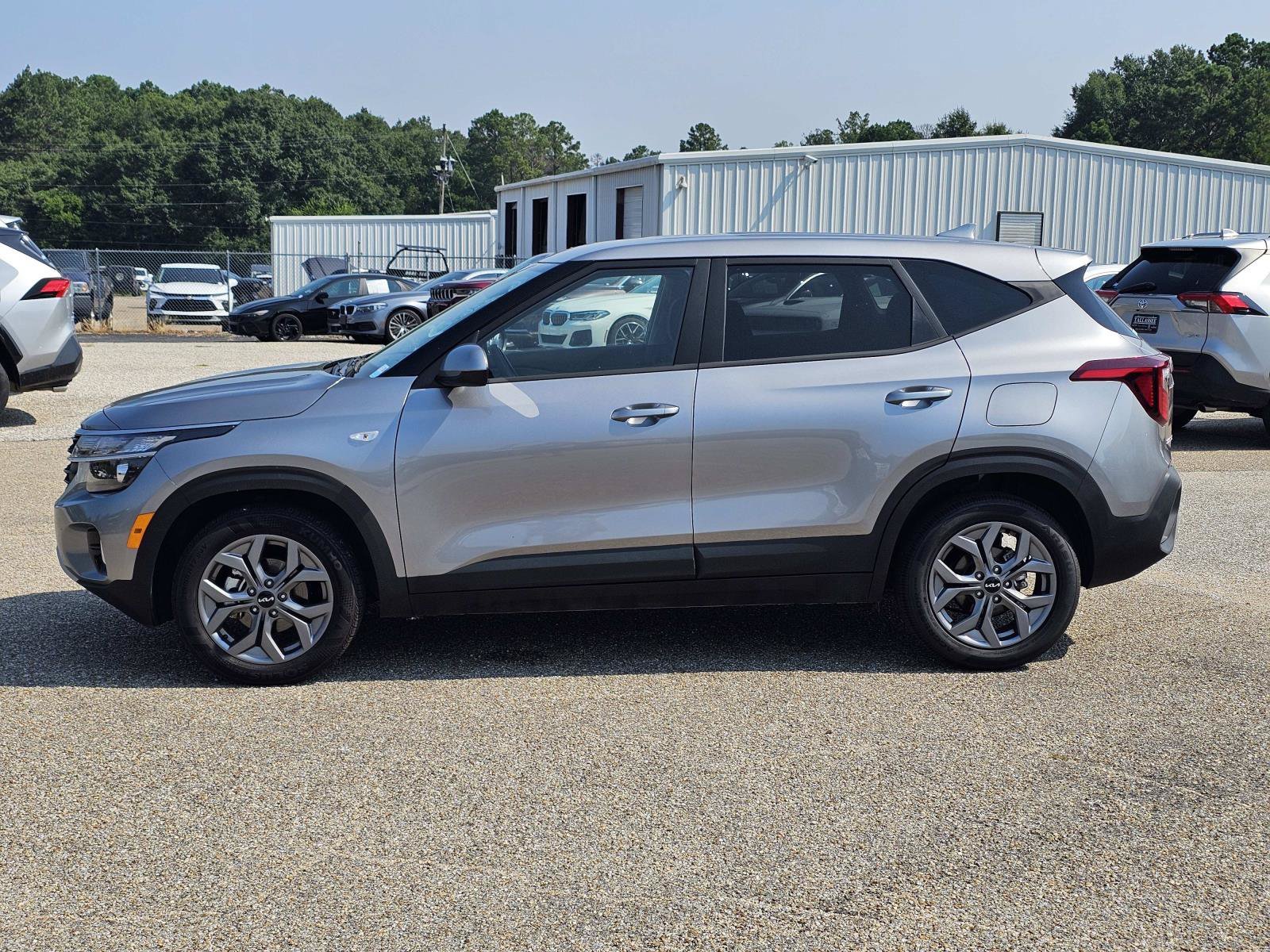 2026 Kia Seltos LX - Photo 13