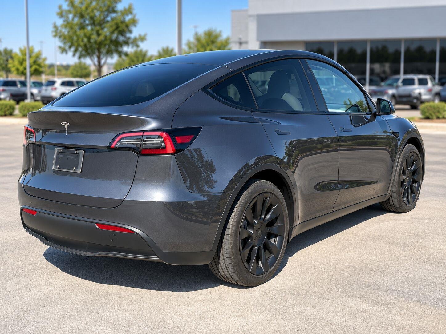 Used 2023 GRAY Tesla Long Range image 5
