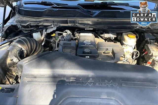 Used 2019 Silver Ram Laramie image 10