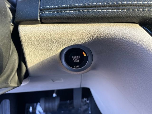Used 2024 White Chrysler Touring L image 23
