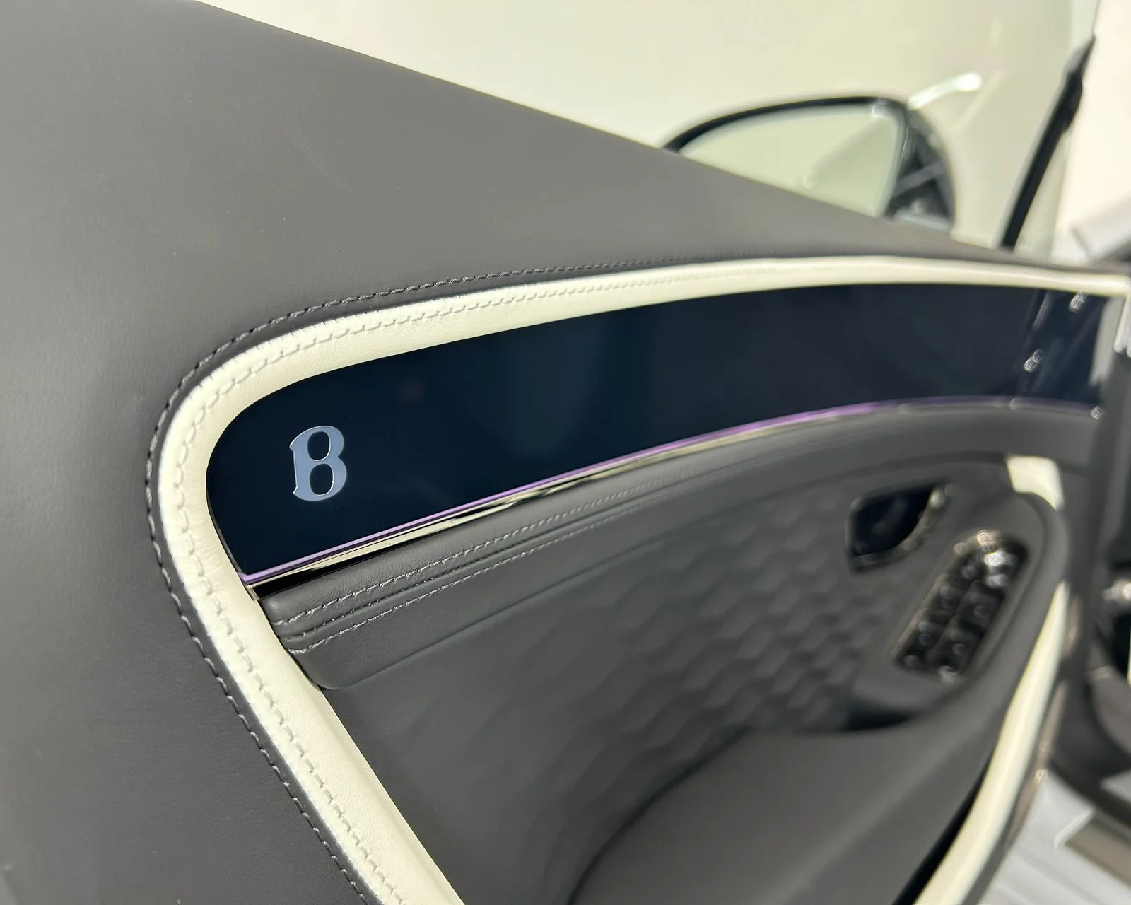 New 2026  Bentley Mulliner image 14