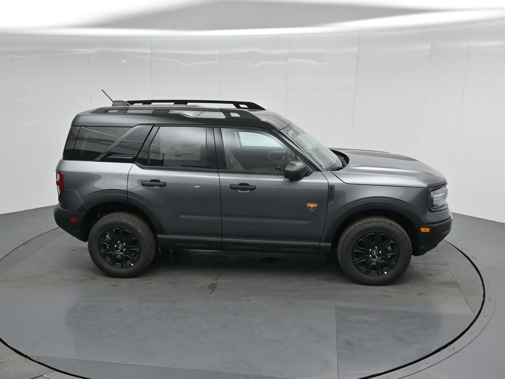 New 2026 Carbonized Gray Metallic Ford Badlands image 34
