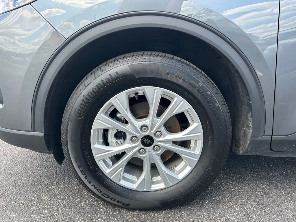 Used 2025 Gray Metallic Ford Active image 13