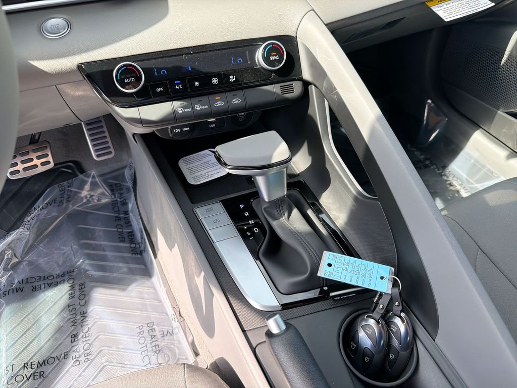 New 2026 White Hyundai SEL Sport image 17