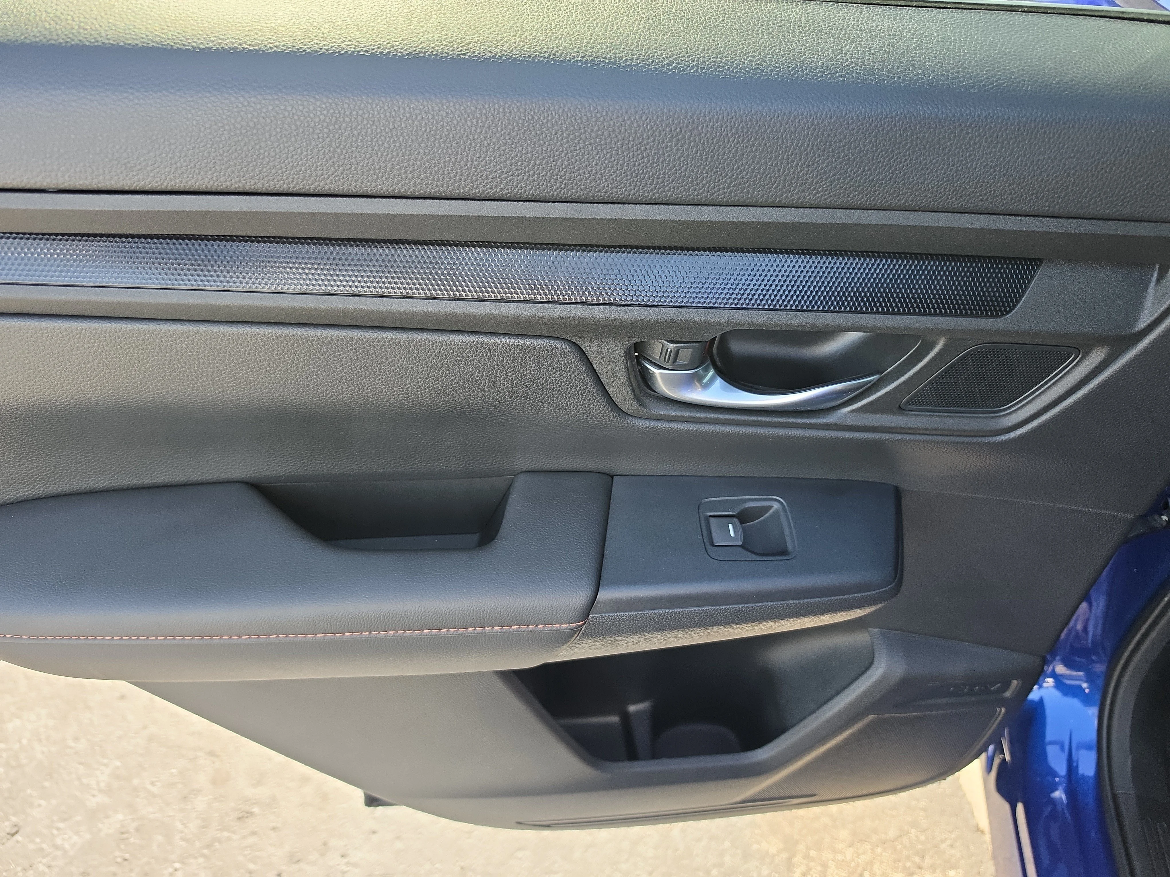 2025 Honda CR-V Sport-L - Photo 10