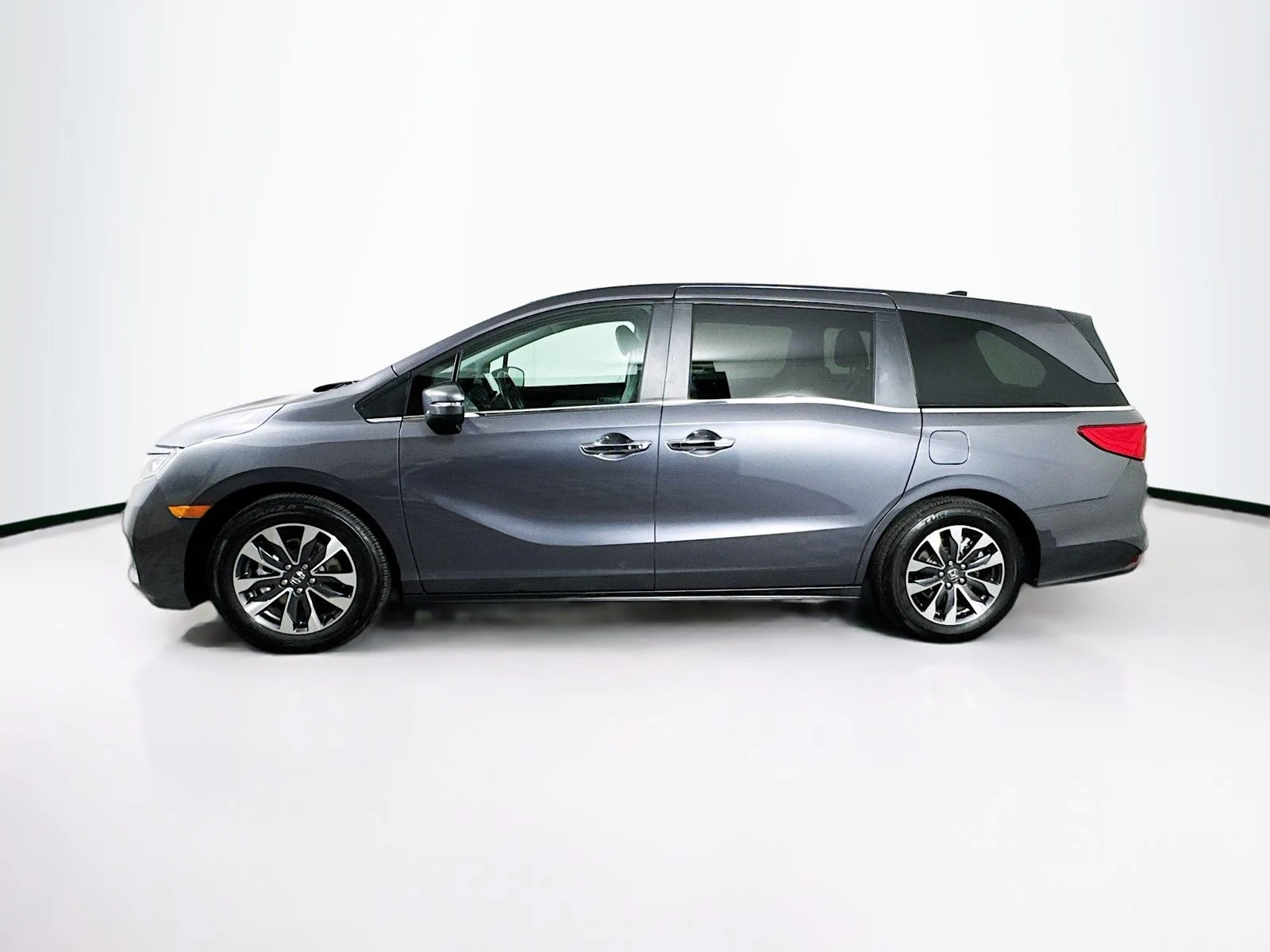 Used 2024  Honda EX-L image 4