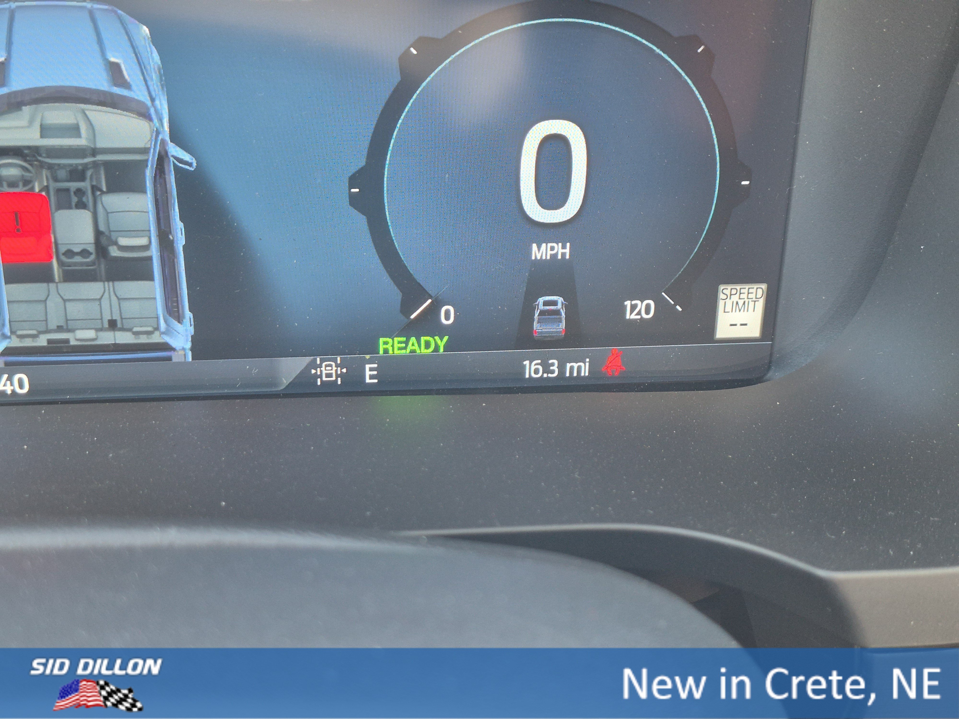 New 2026 Carbonized Gray Metallic Ford XLT image 19