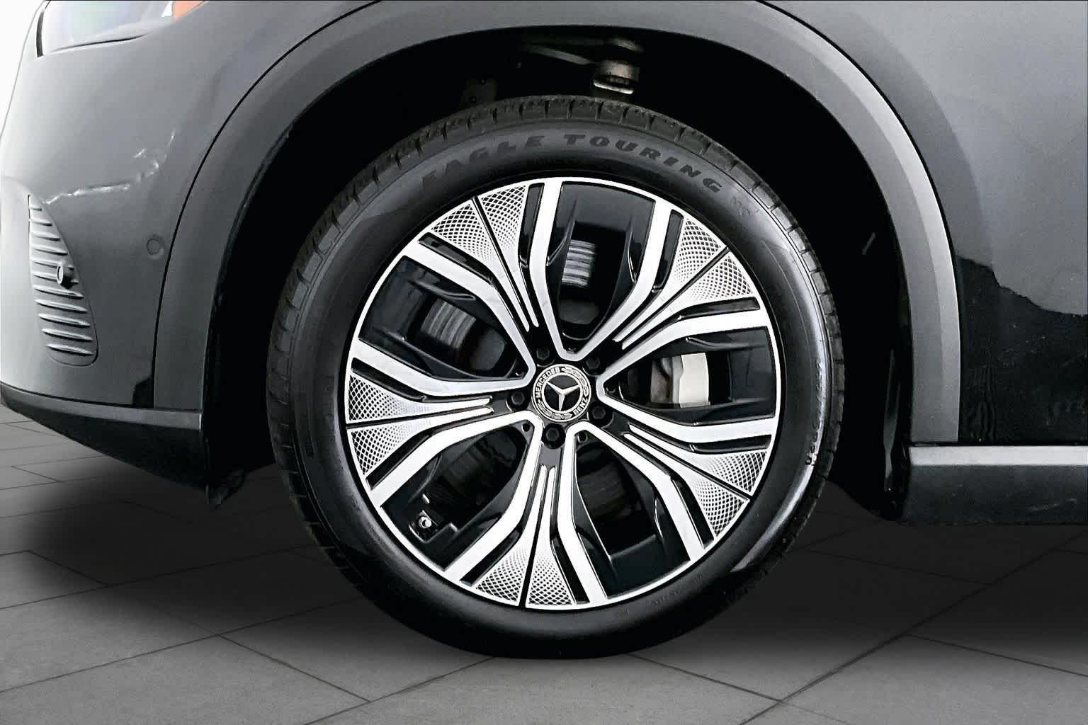 Used 2023 Obsidian Black Metallic Mercedes-Benz EQE 350 image 10