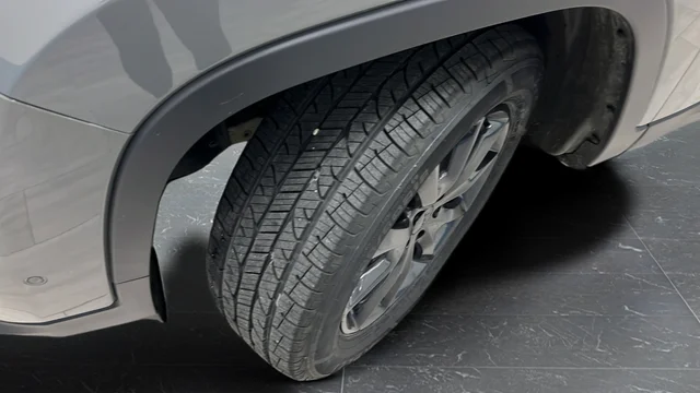 Used 2021 Sting-Gray Clearcoat Jeep Limited image 40