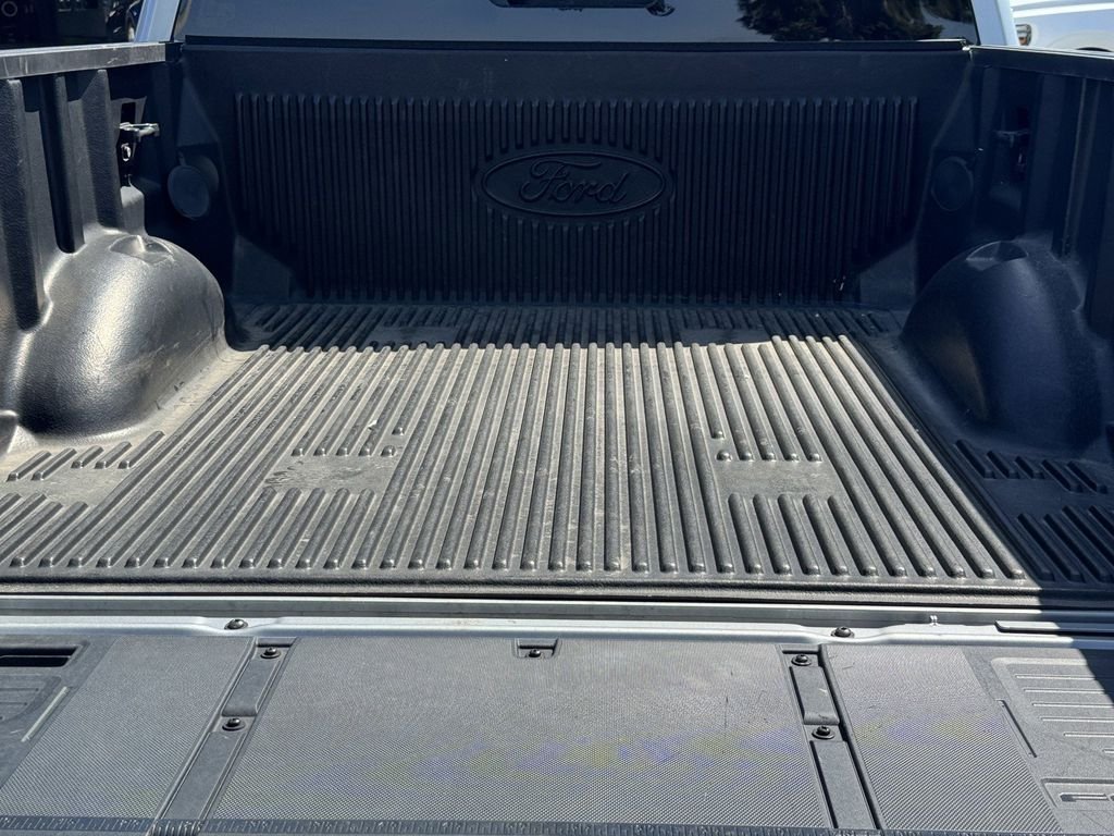 Used 2023 Silver Metallic Ford XLT image 12