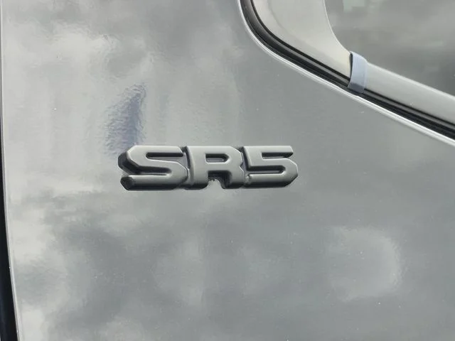 Used 2022 Midnight Black Metallic Toyota SR5 image 5