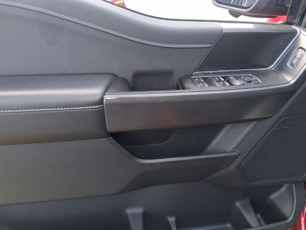 Used 2024 Red Ford XLT image 10