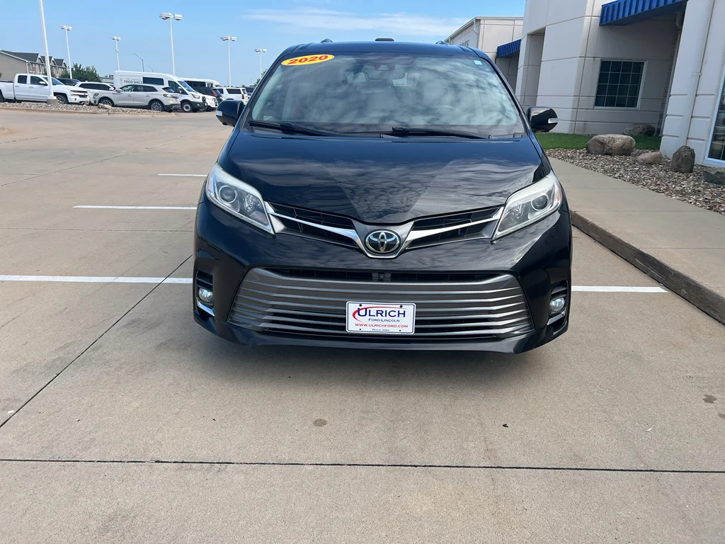 Used 2020 Midnight Black Metallic Toyota Limited Premium image 3