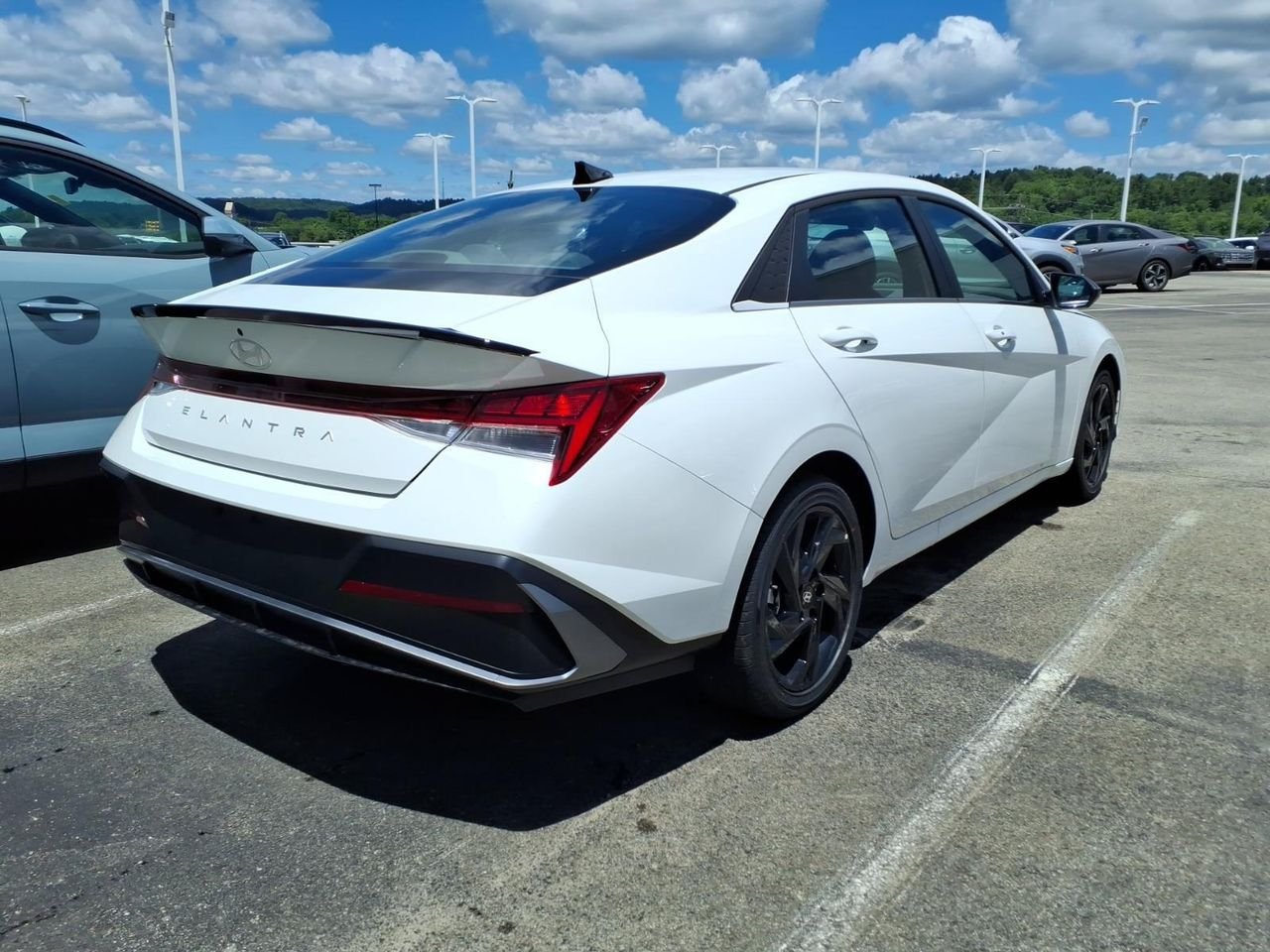New 2026 Serenity White Hyundai SEL Sport Premium image 4