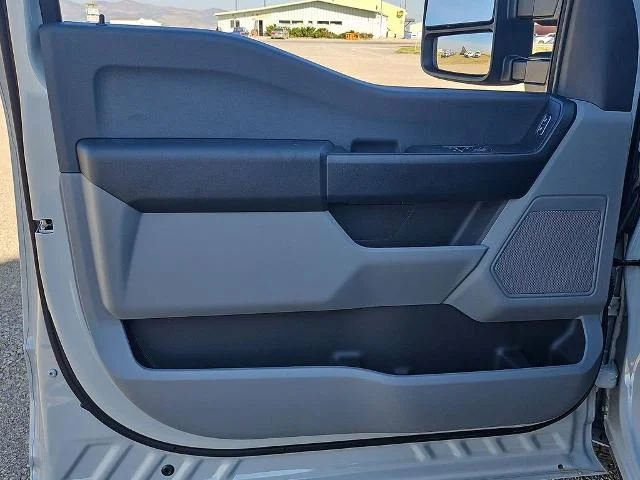 2025 Ford F-350 Super Duty XL - Photo 81