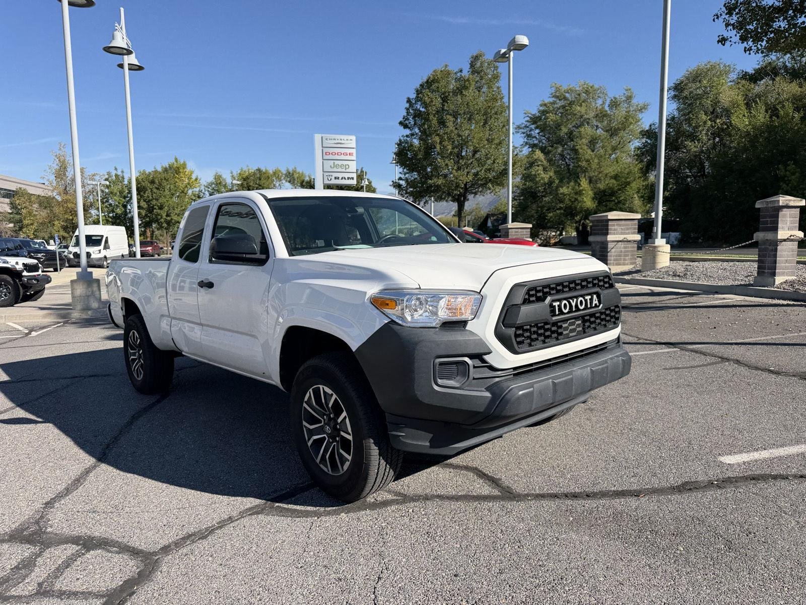 Used 2019 Super White Toyota SR image 11