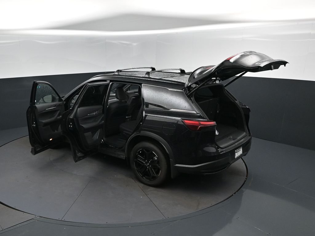 New 2027 Black INFINITI LUXE image 2