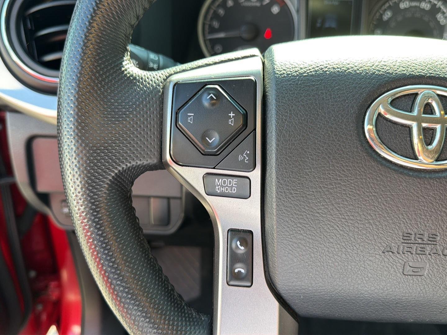 Used 2023 RED Toyota SR5 image 21