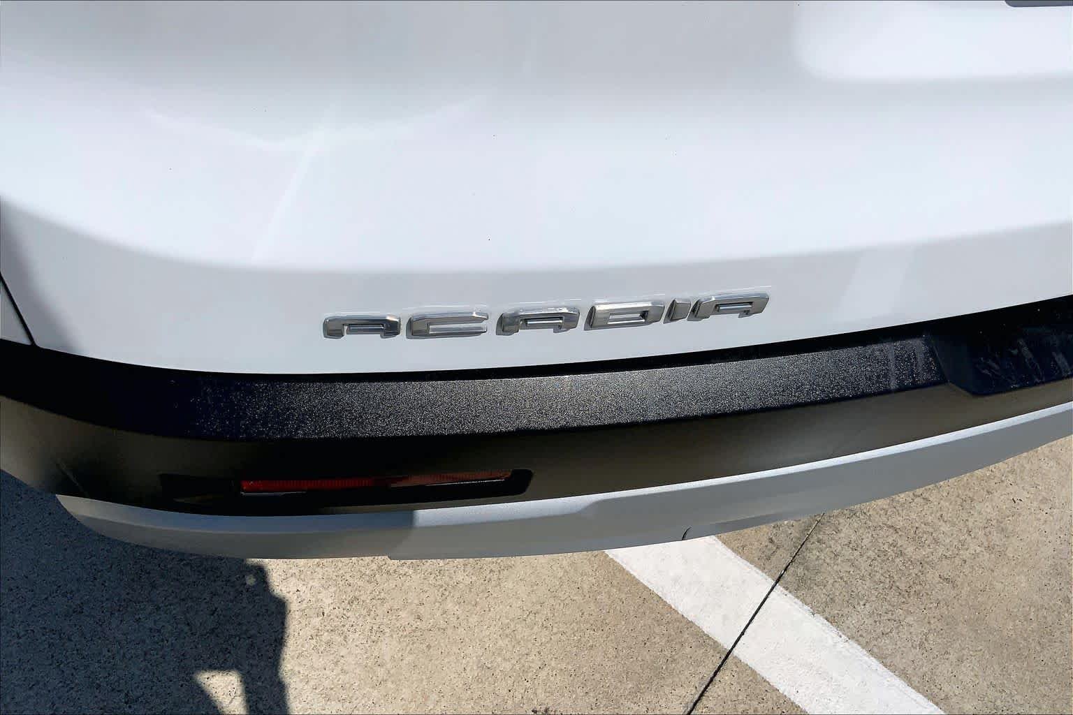 2023 GMC Acadia SLT - Photo 19