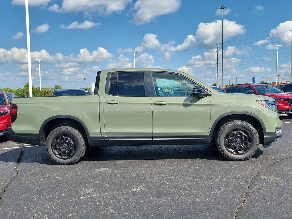 New 2026 Ash Green Metallic Honda TrailSport S image 19