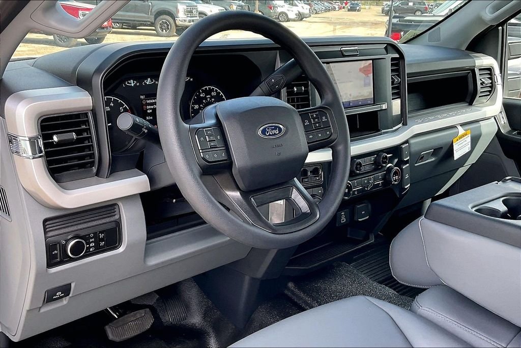 New 2026 Ford Super Duty F-250 XL 4D Crew Cab